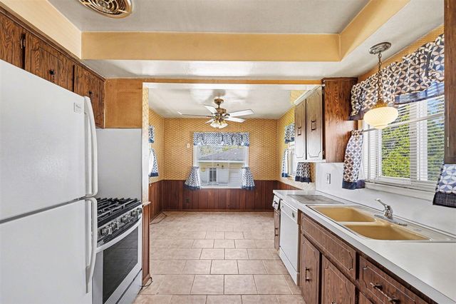 24924 Princeton Street, Dearborn, MI 48124