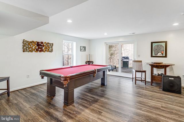 1004 OAKWOOD CT, Fredericksburg, VA 22401