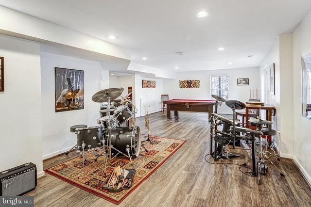 1004 OAKWOOD CT, Fredericksburg, VA 22401