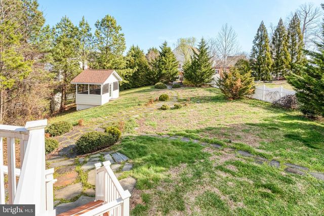 1004 OAKWOOD CT, Fredericksburg, VA 22401