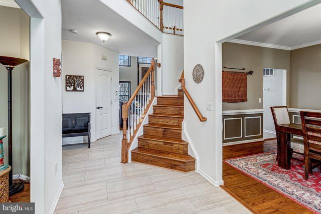 1004 OAKWOOD CT, Fredericksburg, VA 22401