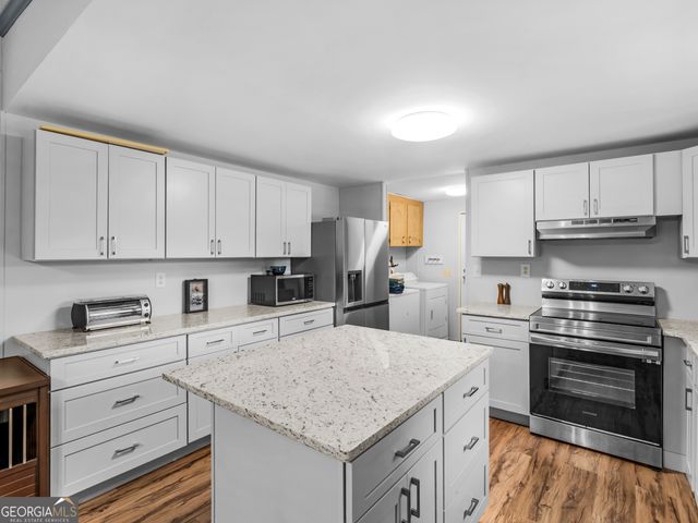1775 Long Piney Road, Mansfield, GA 30055