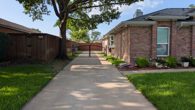 420 Cozby Avenue, Coppell, TX 75019
