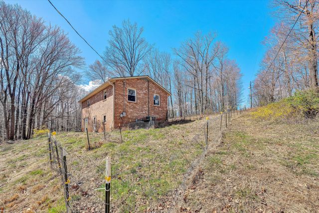 2360 Iron Ridge RD, Rocky Mount, VA 24151