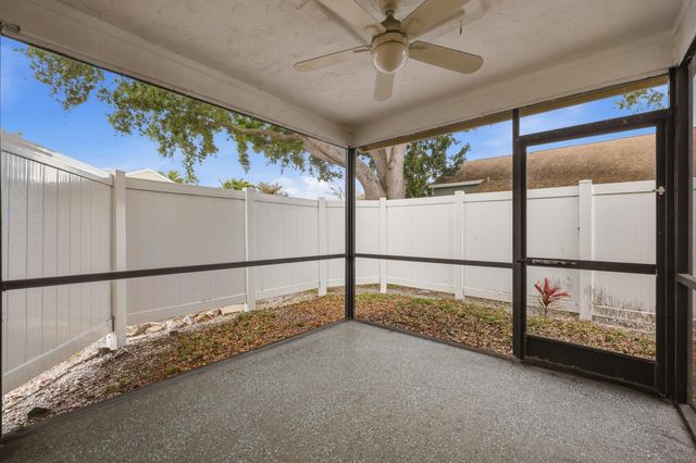 301 LAKEWOOD Drive 8A, Jupiter, FL 33458