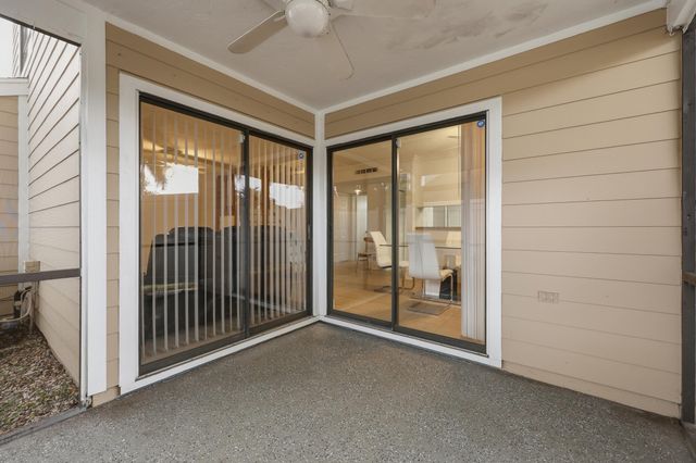 301 LAKEWOOD Drive 8A, Jupiter, FL 33458