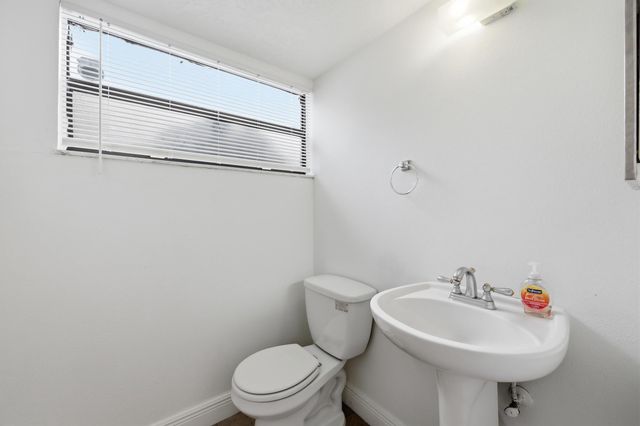 301 LAKEWOOD Drive 8A, Jupiter, FL 33458