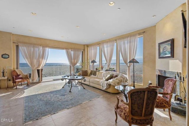5160 Neptune Square, Oxnard, CA 93035