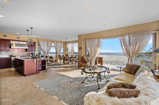 5160 Neptune Square, Oxnard, CA 93035