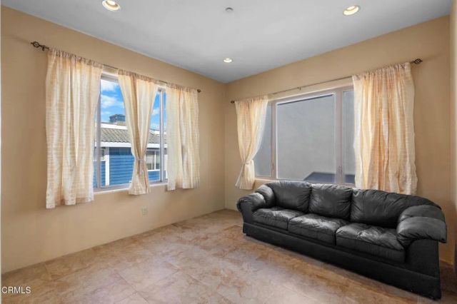 5160 Neptune Square, Oxnard, CA 93035