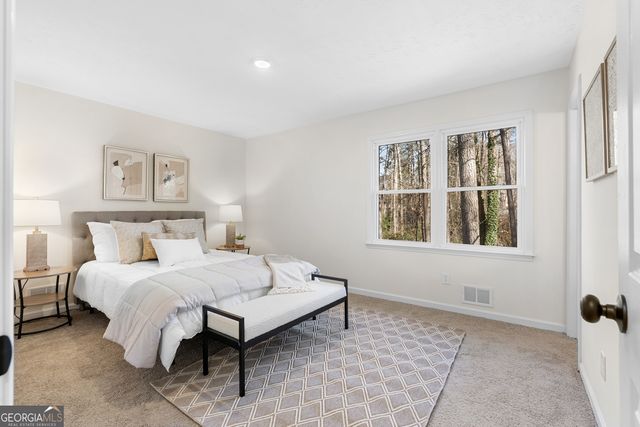 7000 Woodland Place NW, Kennesaw, GA 30152