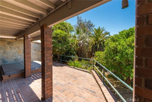 19013 Consul Ave, Corona, CA 92881