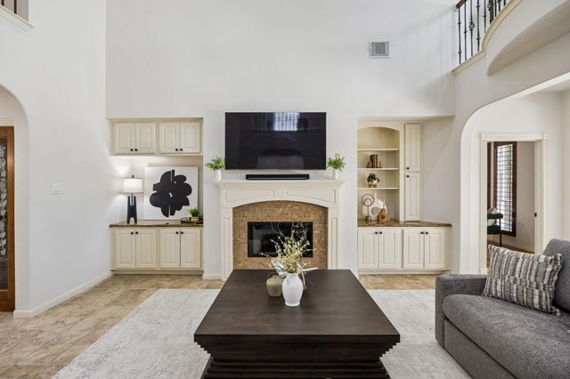 23 Broadweather Place, The Woodlands, TX 77382