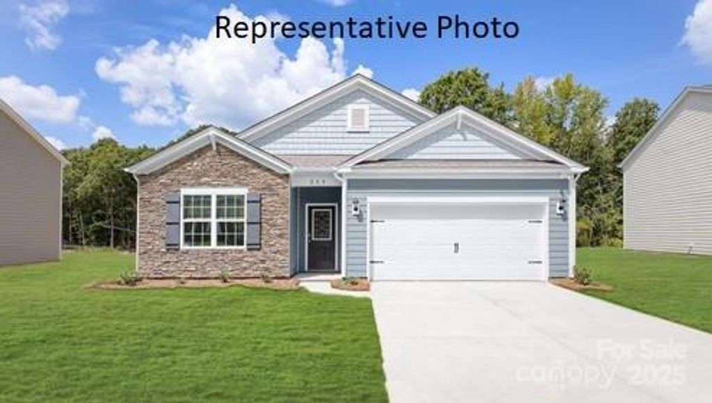 7897 Old Brook Drive, Sherrills Ford, NC 28673
