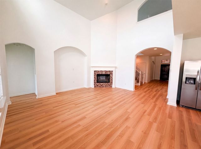 174 Hampton Drive, Fate, TX 75087