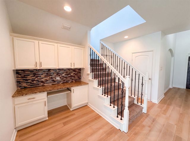 174 Hampton Drive, Fate, TX 75087