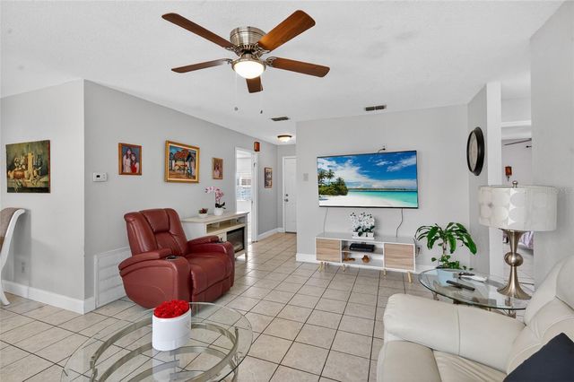 5438 SNOWFLAKE COURT, Orlando, FL 32839