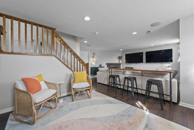 7095 Donerail Drive, New Albany, OH 43054