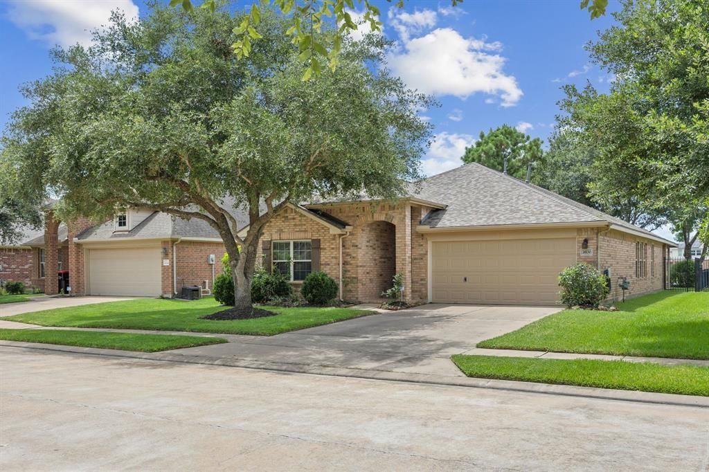 26130 Travis Brook Drive, Richmond, TX 77406
