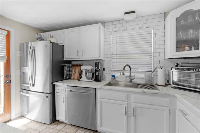 17 Pine Avenue, Coventry, RI 02816