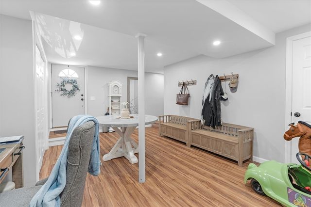 17 Pine Avenue, Coventry, RI 02816