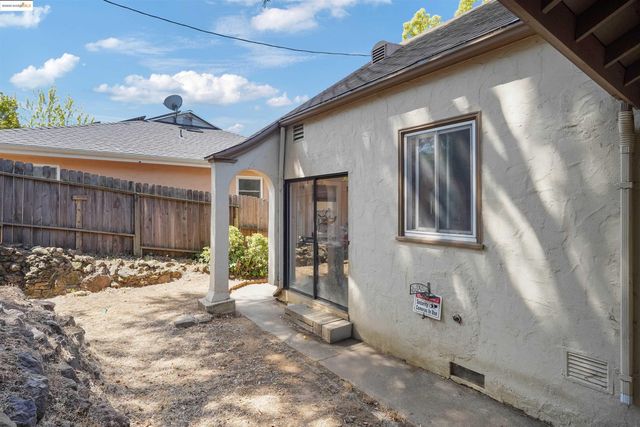 120 Sunset Ave, Vallejo, CA 94591