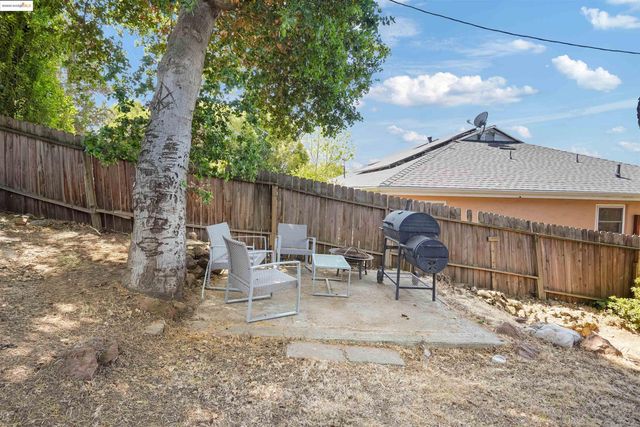 120 Sunset Ave, Vallejo, CA 94591