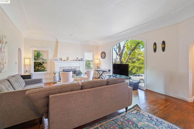 120 Sunset Ave, Vallejo, CA 94591