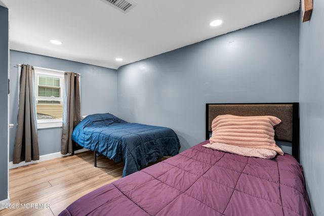 701 Beachview Avenue, Union Beach, NJ 07735