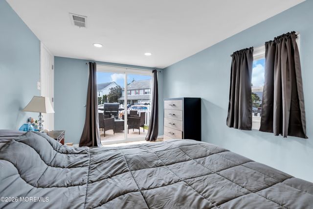701 Beachview Avenue, Union Beach, NJ 07735