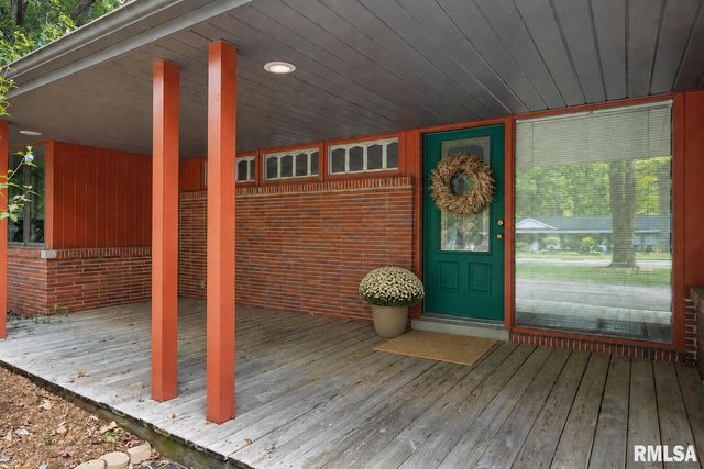 204 W DETWEILLER Drive, Peoria, IL 61615