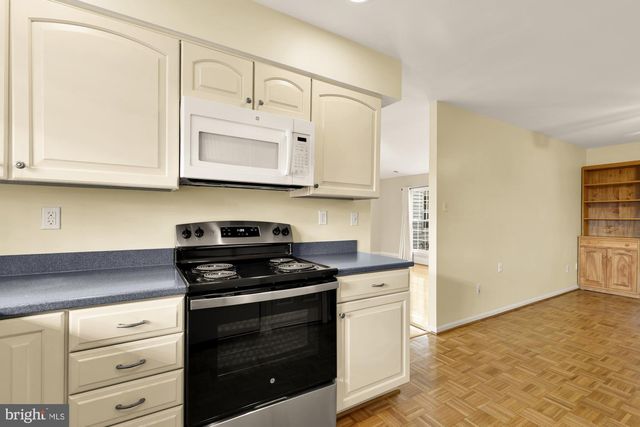 4344 ROLLING STONE WAY, Alexandria, VA 22306