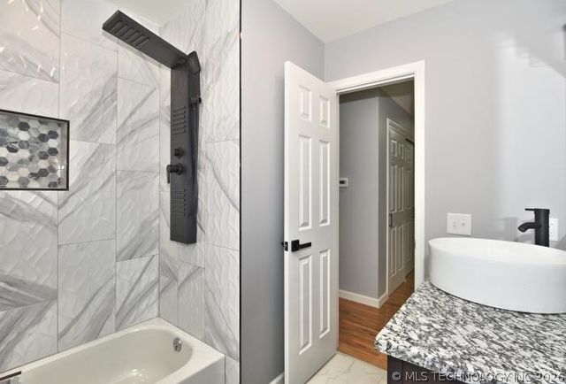 3753 S 90th East Avenue, Tulsa, OK 74145