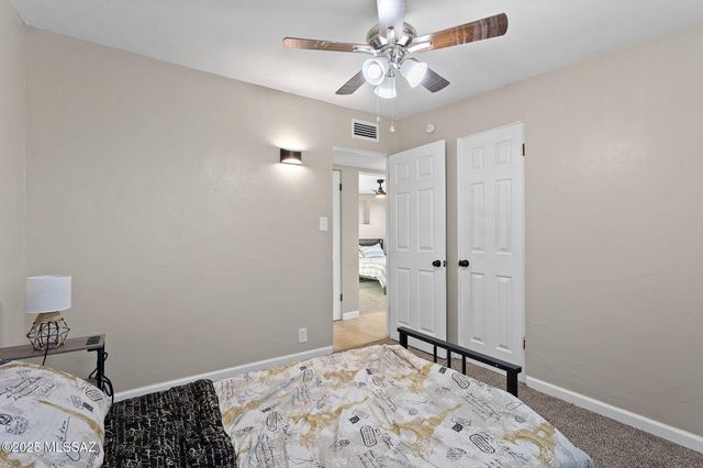 634 S Kellond Place, Tucson, AZ 85710