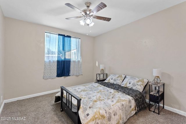 634 S Kellond Place, Tucson, AZ 85710