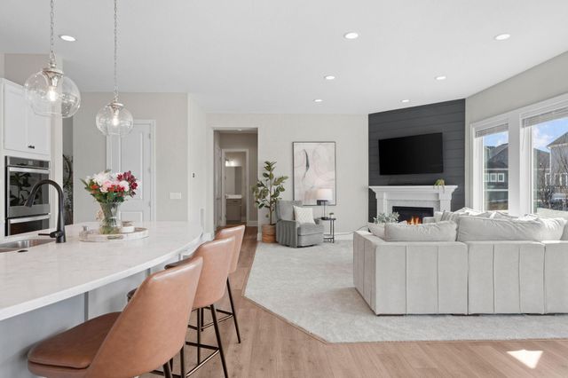 6055 Jewel Lane N, Plymouth, MN 55446