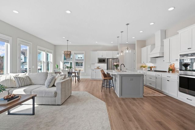 6055 Jewel Lane N, Plymouth, MN 55446