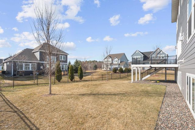 6055 Jewel Lane N, Plymouth, MN 55446