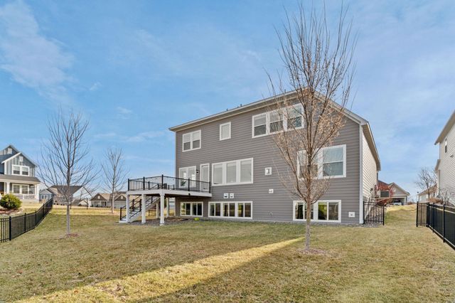 6055 Jewel Lane N, Plymouth, MN 55446