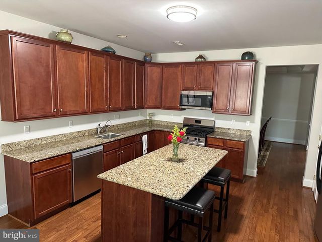 590 HIDDEN LAIR DR, Blue Bell, PA 19422