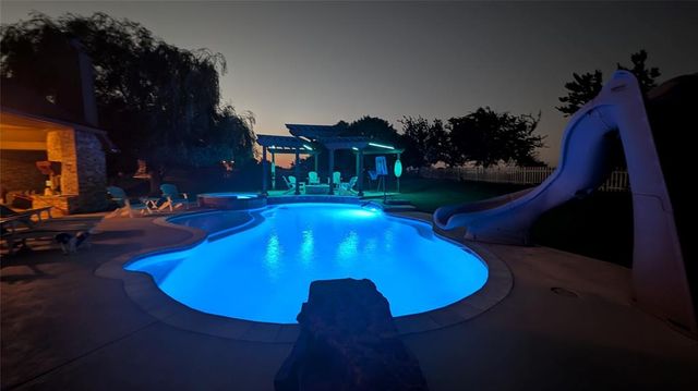 22982 Crossfield Court, Edmond, OK 73025