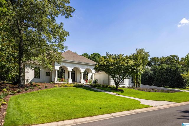 3525 SHANDWICK PLACE, Hoover, AL 35242