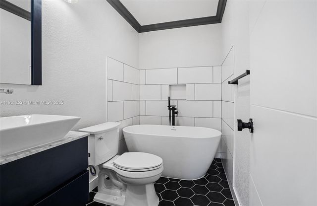 3175 Coral Ridge Dr 3175, Coral Springs, FL 33065