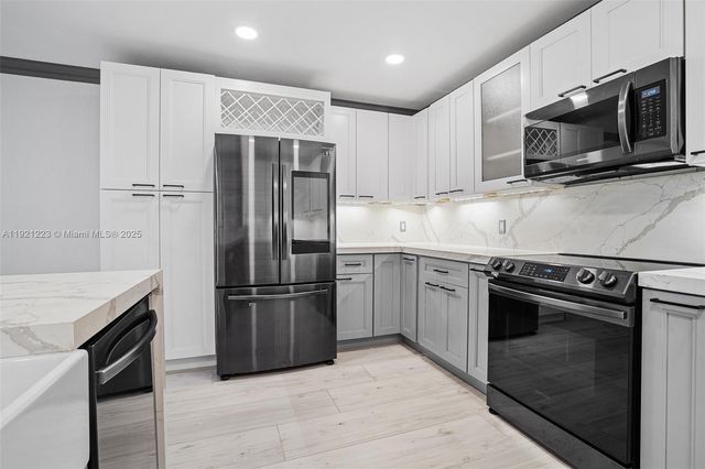 3175 Coral Ridge Dr 3175, Coral Springs, FL 33065