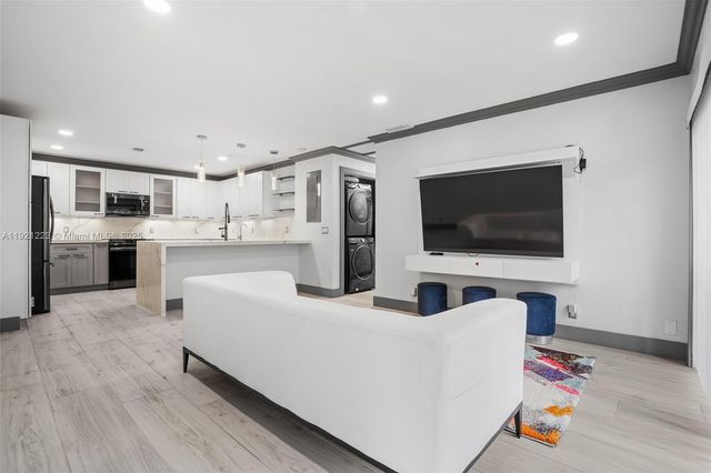 3175 Coral Ridge Dr 3175, Coral Springs, FL 33065