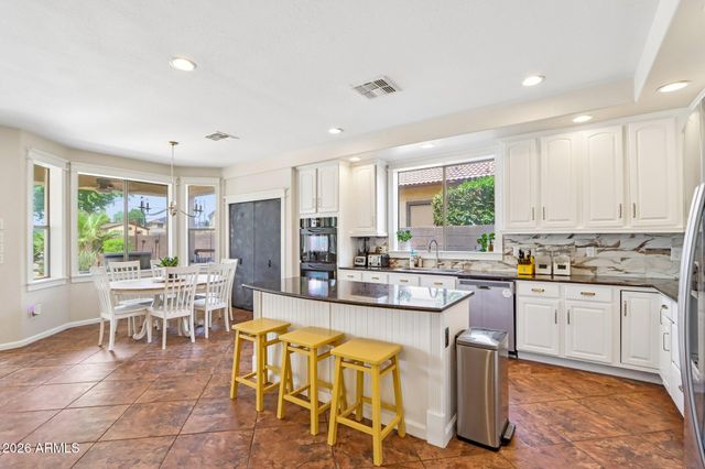 15748 W SHANGRI LA Road, Surprise, AZ 85379