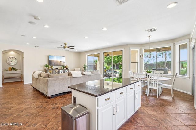 15748 W SHANGRI LA Road, Surprise, AZ 85379