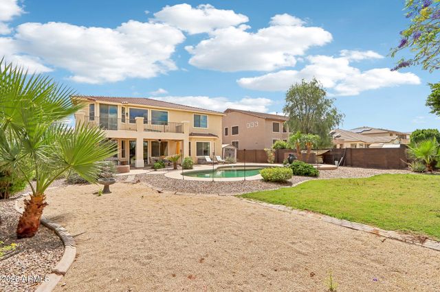 15748 W SHANGRI LA Road, Surprise, AZ 85379