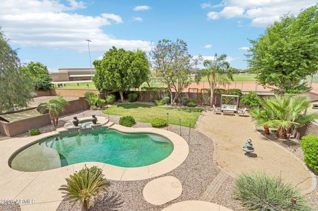 15748 W SHANGRI LA Road, Surprise, AZ 85379