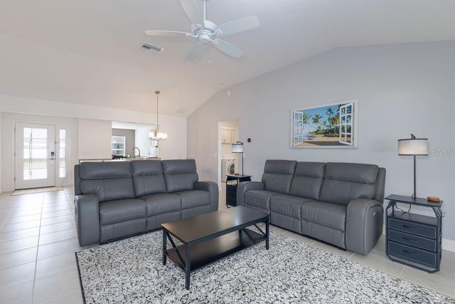 2454 YOUNGMANN LOOP, The Villages, FL 32163